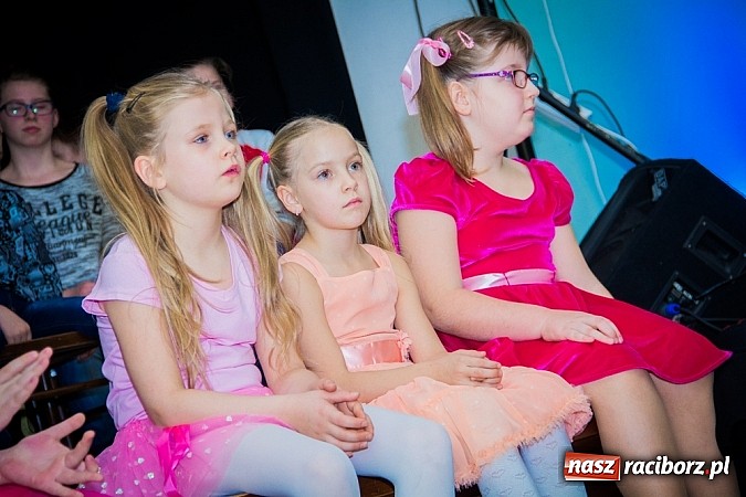 Zdjęcie w galerii na portalu naszraciborz.pl: Jesienne tańczenie w MDK wiadomości z regionu