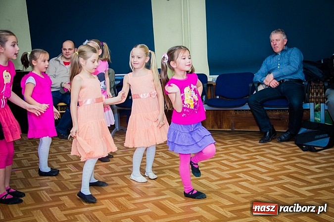 Zdjęcie w galerii na portalu naszraciborz.pl: Jesienne tańczenie w MDK wiadomości z regionu