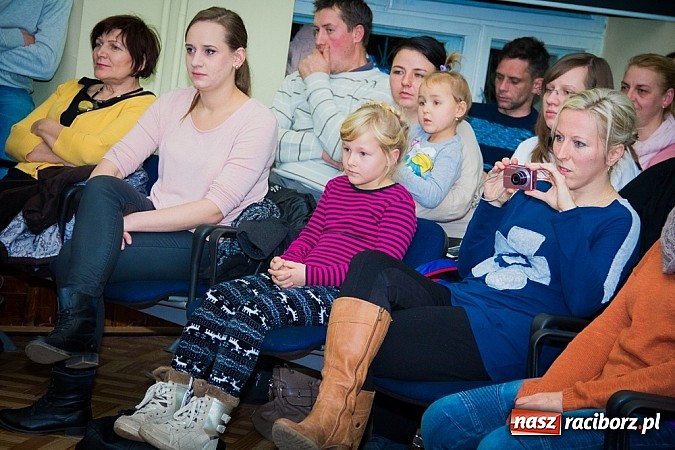 Zdjęcie w galerii na portalu naszraciborz.pl: Jesienne tańczenie w MDK wiadomości z regionu