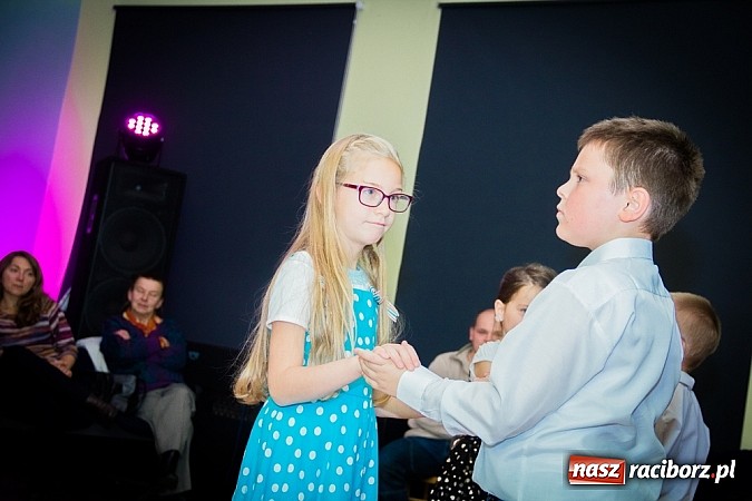 Zdjęcie w galerii na portalu naszraciborz.pl: Jesienne tańczenie w MDK wiadomości z regionu