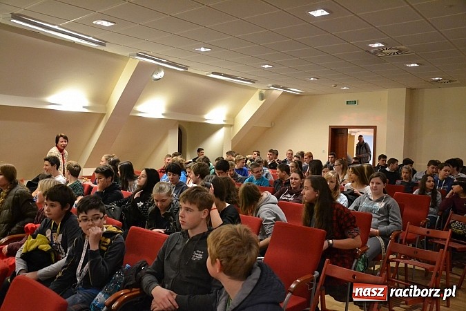 Zdjęcie w galerii na portalu naszraciborz.pl: Festiwal Podróżniczy Wiatraki rozpoczęty  wiadomości z regionu