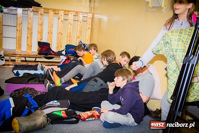 Zdjęcie w galerii na portalu naszraciborz.pl: Świetna zabawa w czasie Nocy Tolerancji w Gimnazjum Nr 5 wiadomości z regionu