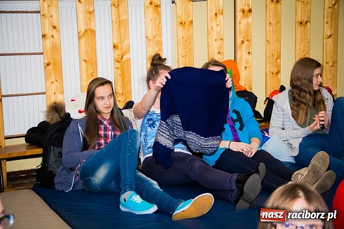 Zdjęcie w galerii na portalu naszraciborz.pl: Świetna zabawa w czasie Nocy Tolerancji w Gimnazjum Nr 5 wiadomości z regionu
