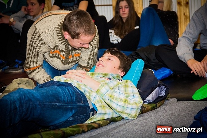 Zdjęcie w galerii na portalu naszraciborz.pl: Świetna zabawa w czasie Nocy Tolerancji w Gimnazjum Nr 5 wiadomości z regionu