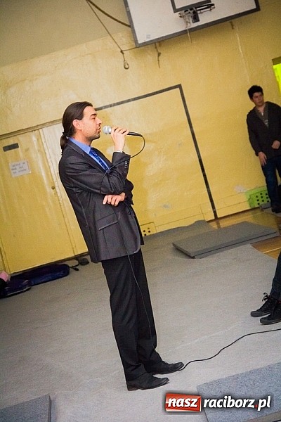 Zdjęcie w galerii na portalu naszraciborz.pl: Świetna zabawa w czasie Nocy Tolerancji w Gimnazjum Nr 5 wiadomości z regionu