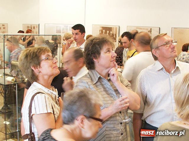 Zdjęcie w galerii na portalu naszraciborz.pl: Żydzi z Otwocka w Raciborzu  wiadomości z regionu