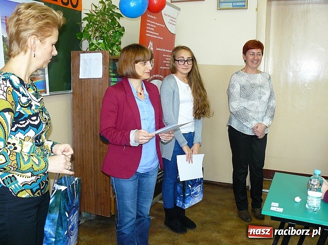 Zdjęcie w galerii na portalu naszraciborz.pl: Powiatowy Konkurs Języka Angielskiego w ZSZ wiadomości z regionu