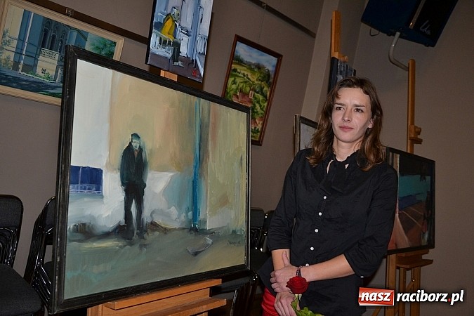 Zdjęcie w galerii na portalu naszraciborz.pl: Muzyczny wieczór przy świecach i wernisaż wiadomości z regionu