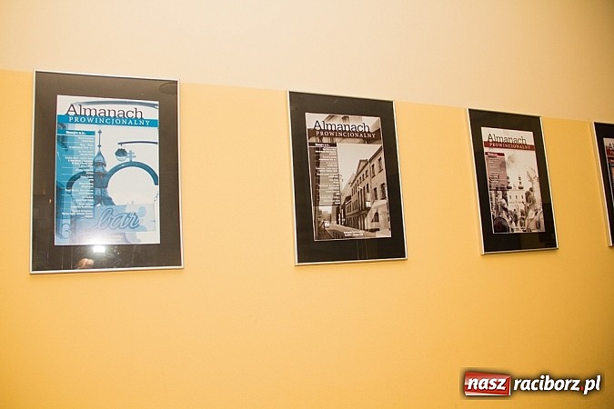 Zdjęcie w galerii na portalu naszraciborz.pl: Promocja 20. Almanachu Prowincjonalnego wiadomości z regionu
