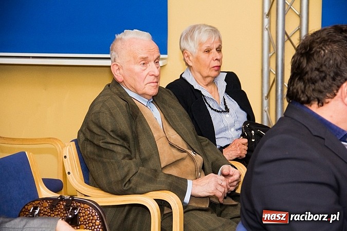 Zdjęcie w galerii na portalu naszraciborz.pl: Promocja 20. Almanachu Prowincjonalnego wiadomości z regionu