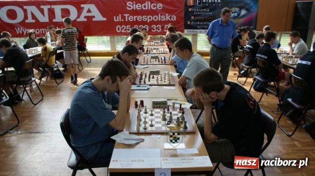 Zdjęcie w galerii na portalu naszraciborz.pl: Szachy: dobry występ raciborzan wiadomości z regionu