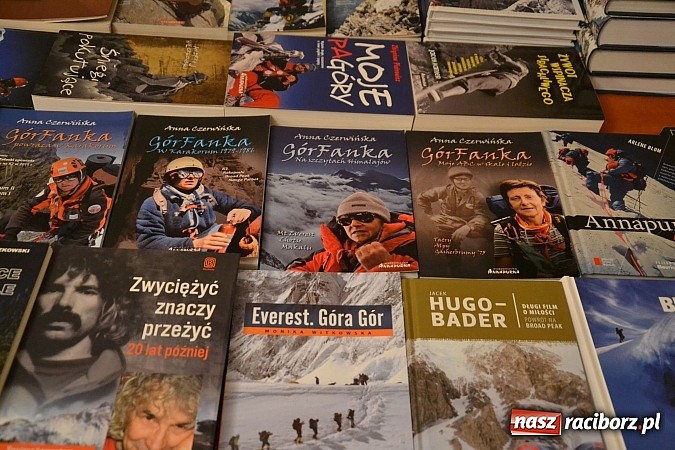 Zdjęcie w galerii na portalu naszraciborz.pl: XI Festiwal Podróżniczy Wiatraki - pełna sala na Bieleckim wiadomości z regionu