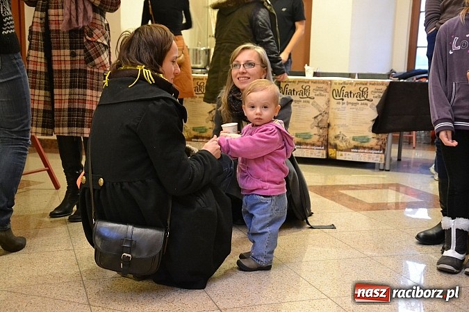 Zdjęcie w galerii na portalu naszraciborz.pl: XI Festiwal Podróżniczy Wiatraki - pełna sala na Bieleckim wiadomości z regionu
