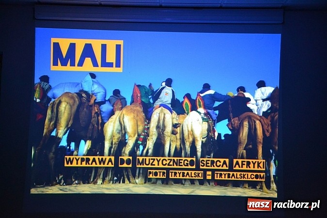 Zdjęcie w galerii na portalu naszraciborz.pl: XI Festiwal Podróżniczy Wiatraki - pełna sala na Bieleckim wiadomości z regionu