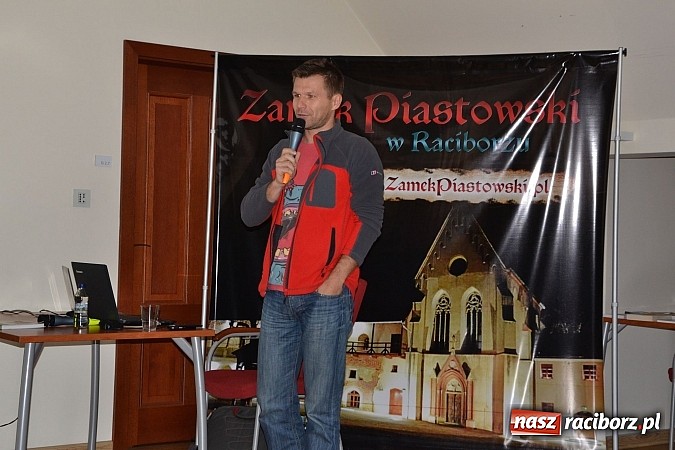 Zdjęcie w galerii na portalu naszraciborz.pl: XI Festiwal Podróżniczy Wiatraki - pełna sala na Bieleckim wiadomości z regionu