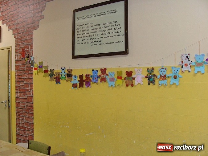 Zdjęcie w galerii na portalu naszraciborz.pl: Biwak nocny w Zespole Szk&oacute;ł w Krzanowicach wiadomości z regionu