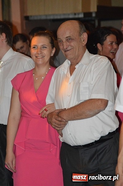 Zdjęcie w galerii na portalu naszraciborz.pl: Szalona zabawa andrzejkowa OSP Pietraszyn wiadomości z regionu