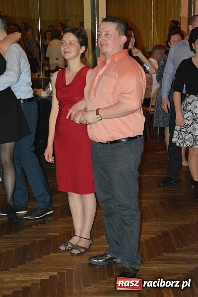 Zdjęcie w galerii na portalu naszraciborz.pl: Szalona zabawa andrzejkowa OSP Pietraszyn wiadomości z regionu