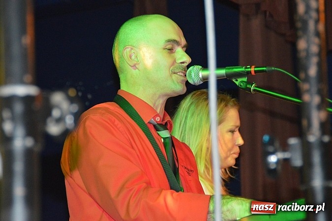 Zdjęcie w galerii na portalu naszraciborz.pl: Szalona zabawa andrzejkowa OSP Pietraszyn wiadomości z regionu