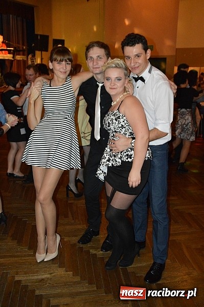 Zdjęcie w galerii na portalu naszraciborz.pl: Szalona zabawa andrzejkowa OSP Pietraszyn wiadomości z regionu