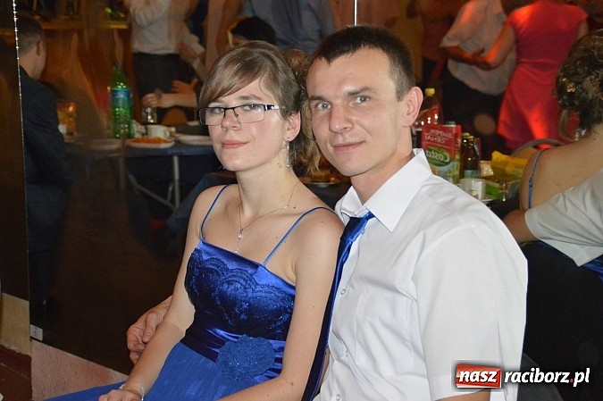 Zdjęcie w galerii na portalu naszraciborz.pl: Szalona zabawa andrzejkowa OSP Pietraszyn wiadomości z regionu