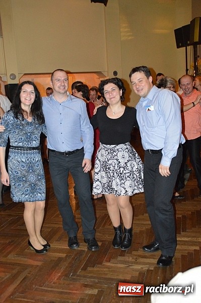 Zdjęcie w galerii na portalu naszraciborz.pl: Szalona zabawa andrzejkowa OSP Pietraszyn wiadomości z regionu