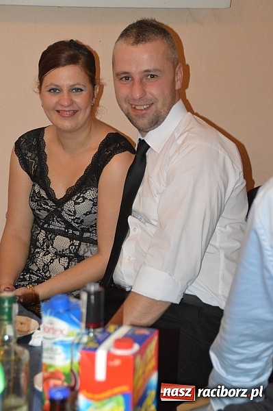 Zdjęcie w galerii na portalu naszraciborz.pl: Szalona zabawa andrzejkowa OSP Pietraszyn wiadomości z regionu