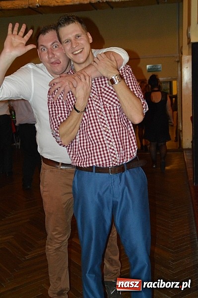 Zdjęcie w galerii na portalu naszraciborz.pl: Szalona zabawa andrzejkowa OSP Pietraszyn wiadomości z regionu