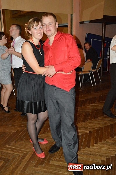 Zdjęcie w galerii na portalu naszraciborz.pl: Szalona zabawa andrzejkowa OSP Pietraszyn wiadomości z regionu