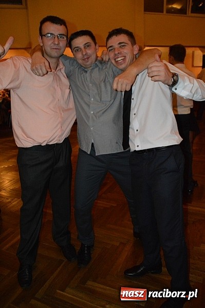 Zdjęcie w galerii na portalu naszraciborz.pl: Szalona zabawa andrzejkowa OSP Pietraszyn wiadomości z regionu