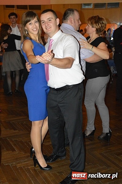 Zdjęcie w galerii na portalu naszraciborz.pl: Szalona zabawa andrzejkowa OSP Pietraszyn wiadomości z regionu