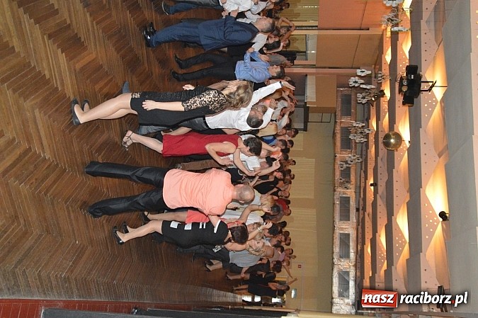 Zdjęcie w galerii na portalu naszraciborz.pl: Szalona zabawa andrzejkowa OSP Pietraszyn wiadomości z regionu