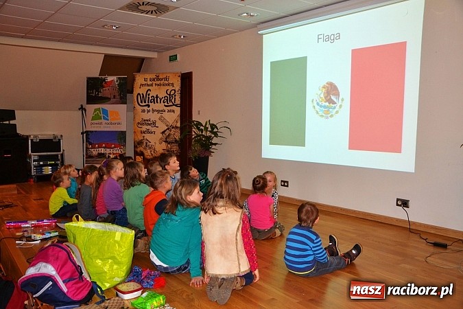 Zdjęcie w galerii na portalu naszraciborz.pl: XI Festiwal Podróżniczy Wiatraki już za nami wiadomości z regionu