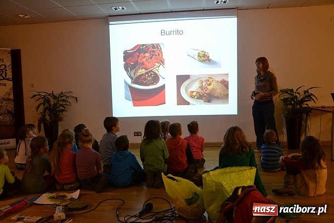 Zdjęcie w galerii na portalu naszraciborz.pl: XI Festiwal Podróżniczy Wiatraki już za nami wiadomości z regionu