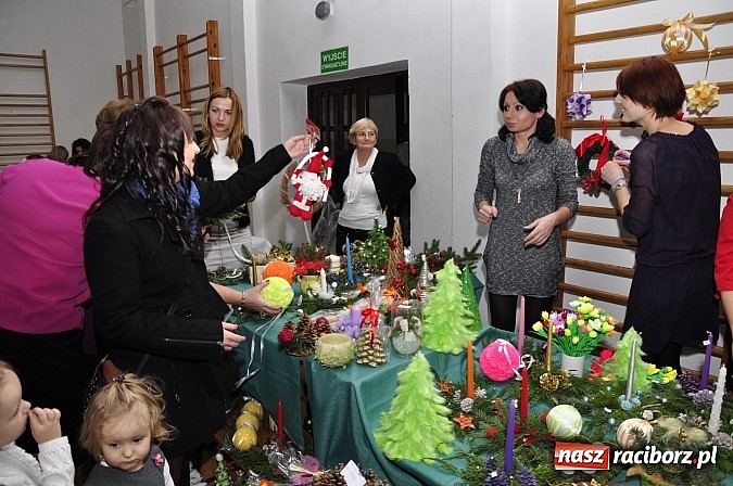 Zdjęcie w galerii na portalu naszraciborz.pl: W Sudole już świątecznie wiadomości z regionu