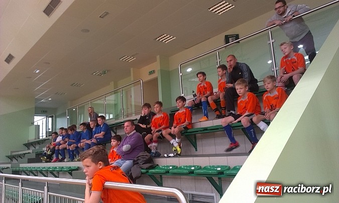 Zdjęcie w galerii na portalu naszraciborz.pl: Powiatowe finały XV edycji turnieju piłki nożnej Z podwórka na stadion o Puchar Tymbarku wiadomości z regionu