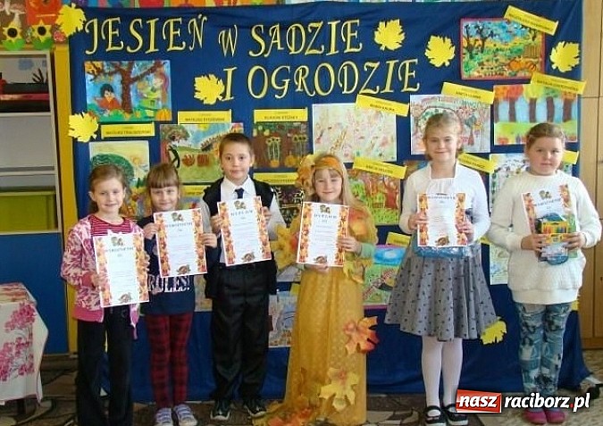 Zdjęcie w galerii na portalu naszraciborz.pl: Zwycięstwa jak malowane w szkole w Nędzy wiadomości z regionu