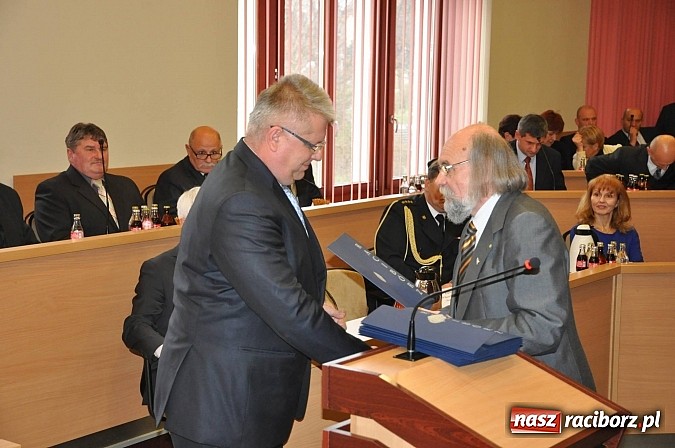 Zdjęcie w galerii na portalu naszraciborz.pl: Pierwsza sesja nowej Rady Miasta. Poznaliśmy radnych funkcyjnych wiadomości z regionu