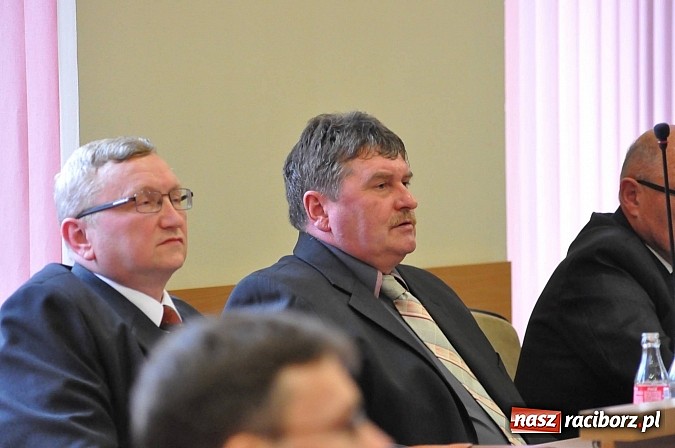 Zdjęcie w galerii na portalu naszraciborz.pl: Pierwsza sesja nowej Rady Miasta. Poznaliśmy radnych funkcyjnych wiadomości z regionu