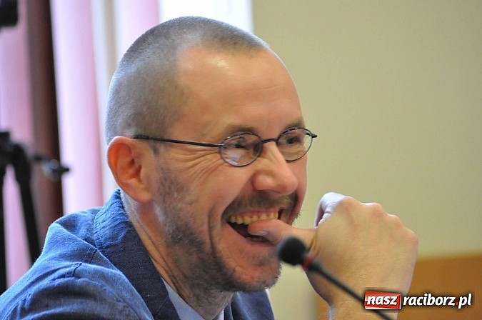 Zdjęcie w galerii na portalu naszraciborz.pl: Pierwsza sesja nowej Rady Miasta. Poznaliśmy radnych funkcyjnych wiadomości z regionu