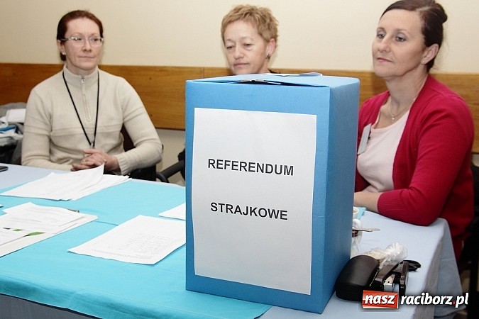 Zdjęcie w galerii na portalu naszraciborz.pl: Pielęgniarki w raciborskim szpitalu zorganizowały referendum strajkowe  wiadomości z regionu