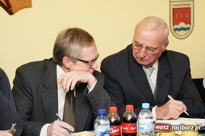 Zdjęcie w galerii na portalu naszraciborz.pl: Uroczysta sesja nowej rady w Krzanowicach wiadomości z regionu