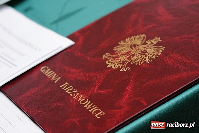 Zdjęcie w galerii na portalu naszraciborz.pl: Uroczysta sesja nowej rady w Krzanowicach wiadomości z regionu