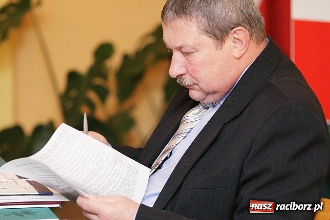 Zdjęcie w galerii na portalu naszraciborz.pl: Uroczysta sesja nowej rady w Krzanowicach wiadomości z regionu