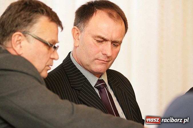 Zdjęcie w galerii na portalu naszraciborz.pl: Uroczysta sesja nowej rady w Krzanowicach wiadomości z regionu