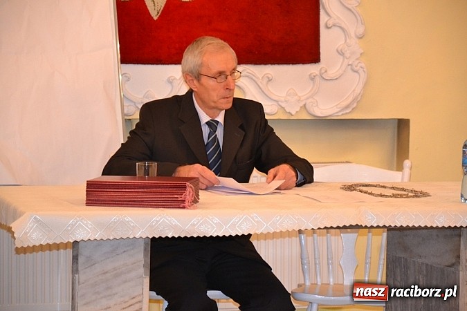 Zdjęcie w galerii na portalu naszraciborz.pl: Kuźnia Raciborska: Nowy burmistrz i radni już po ślubowaniu wiadomości z regionu