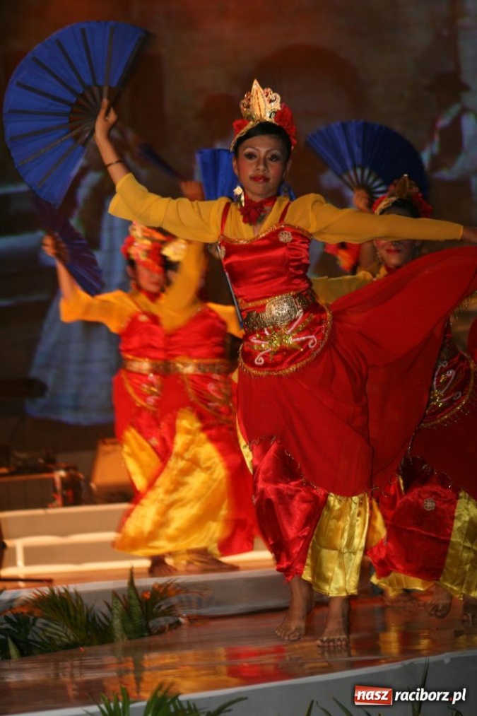 Zdjęcie w galerii na portalu naszraciborz.pl: Raciborzanie wrócili z Indonezji wiadomości z regionu