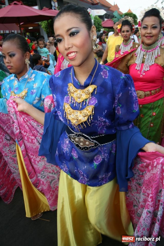 Zdjęcie w galerii na portalu naszraciborz.pl: Raciborzanie wrócili z Indonezji wiadomości z regionu