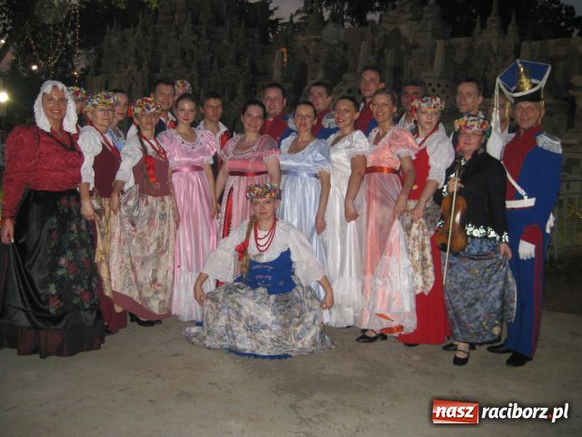 Zdjęcie w galerii na portalu naszraciborz.pl: Raciborzanie wrócili z Indonezji wiadomości z regionu