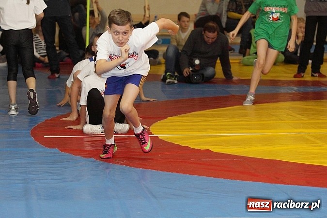 Zdjęcie w galerii na portalu naszraciborz.pl: Zapasy sportem wszystkich dzieci wiadomości z regionu